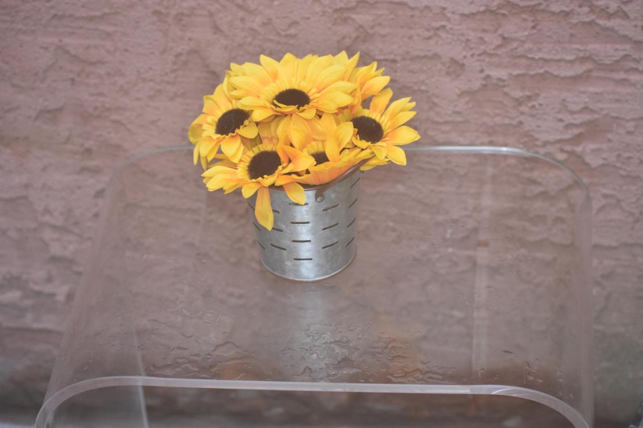 Tla - The Sunflower Suite - Penn'S Landing 필라델피아 외부 사진